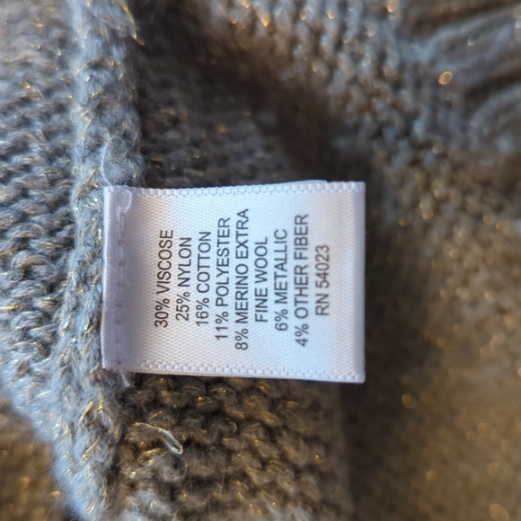 Banana Republic gray/gold metallic crew neck sweater, short-sleeves, small - Picture 4 of 7